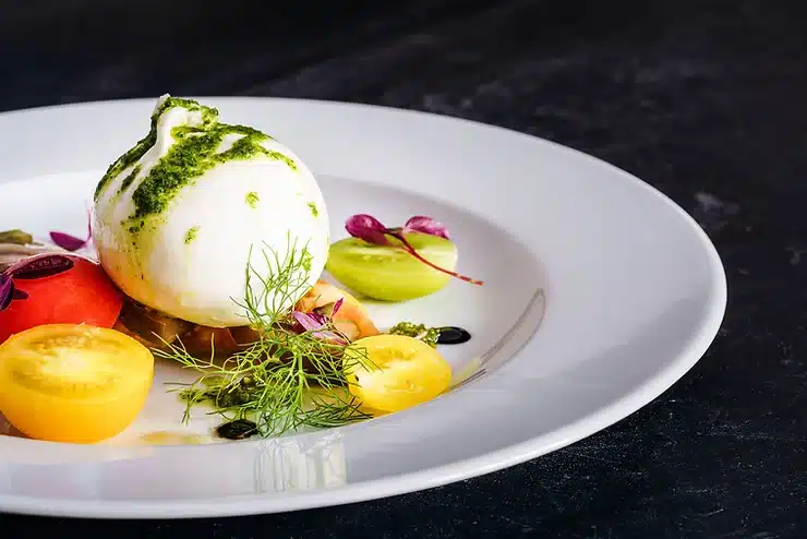 Opskrift på burrata med tomat