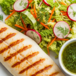Grillet Lyssej med Sommerkålssalat og Dild-Citronvinaigrette